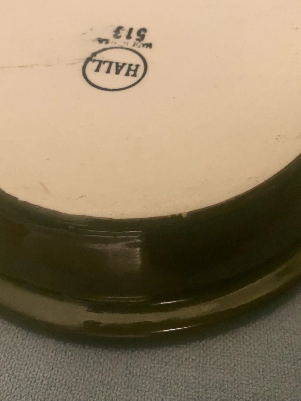 Vintage Hall China Co. 513 Au Gratin Baking Dish Olive Green White USA